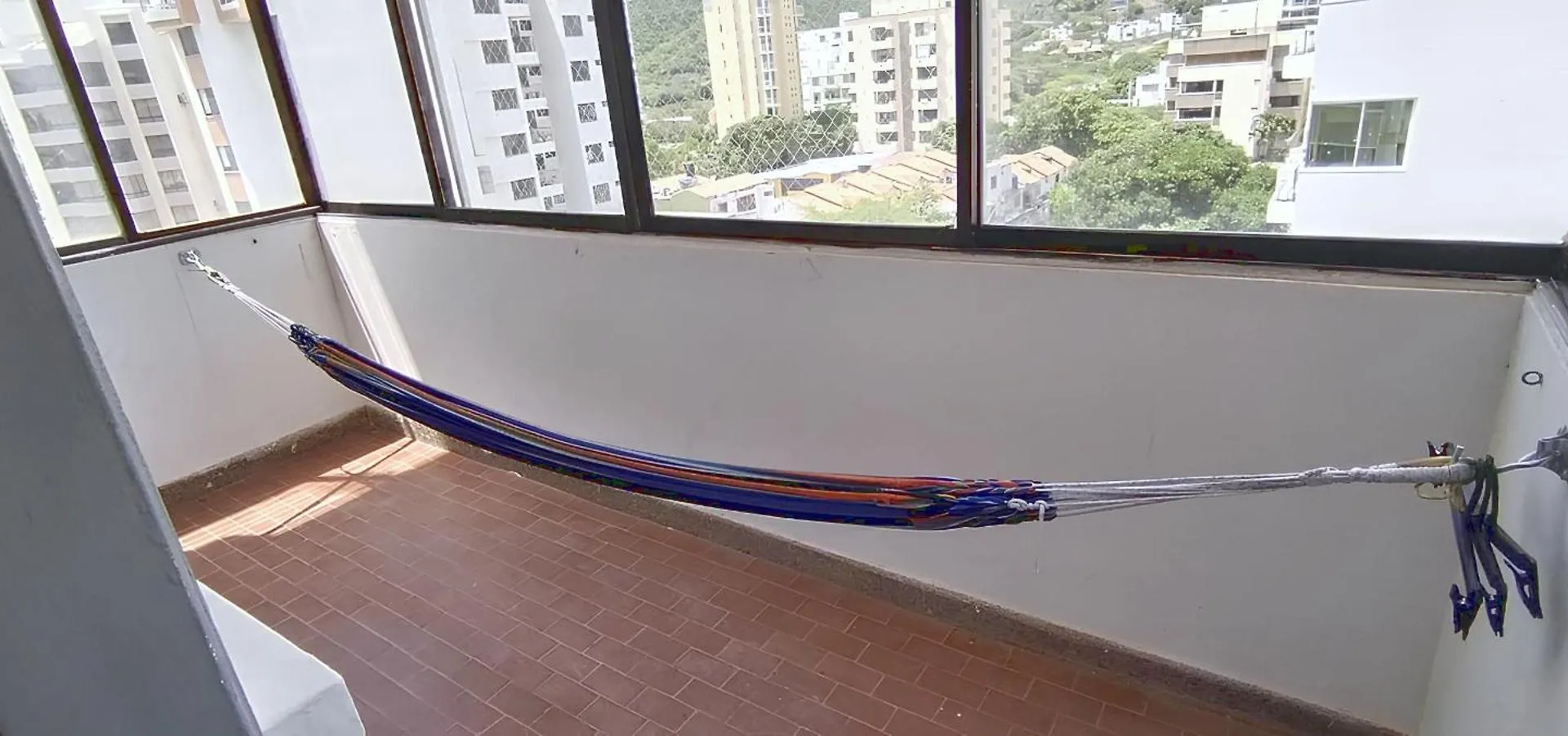 Apto Playero En El Rodadero Con Balcon Gaira Apartment